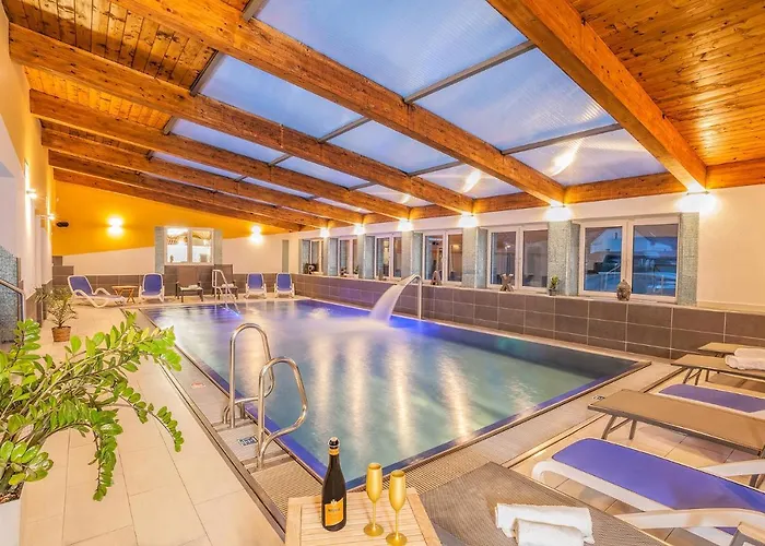 Wellness & Restaurant U Fandy