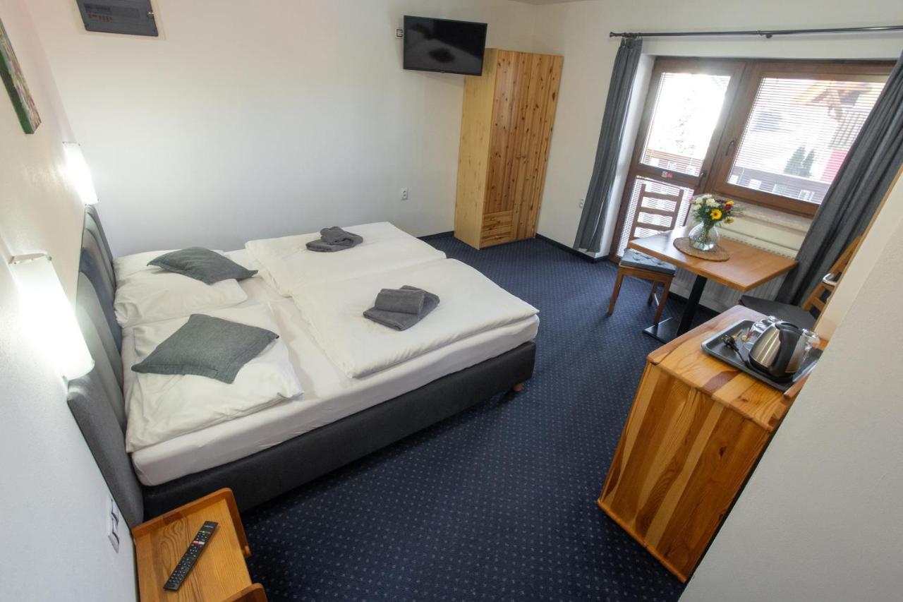 Wellness & Restaurant U Fandy מלון 3*