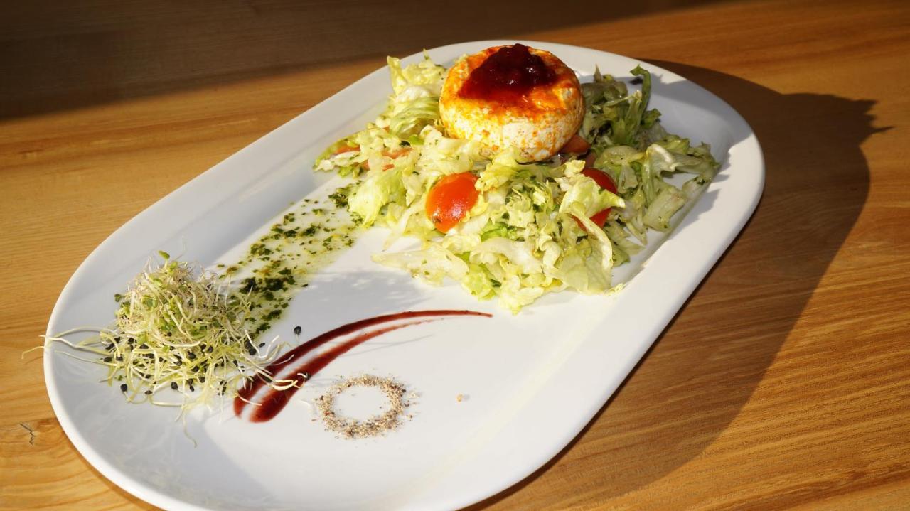 Wellness & Restaurant U Fandy מלון