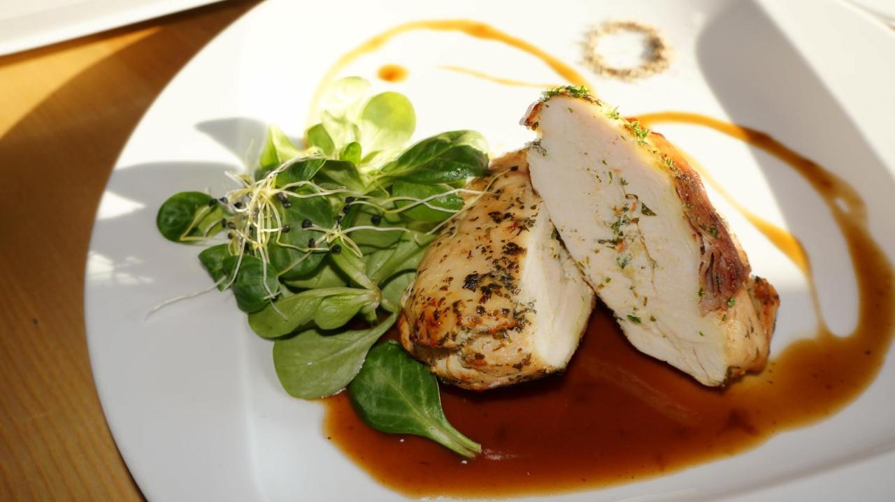 Wellness & Restaurant U Fandy 3*
